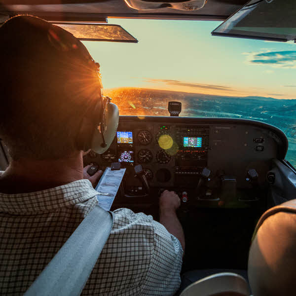 Flight school in Boise with FAA approved private pilot license program.